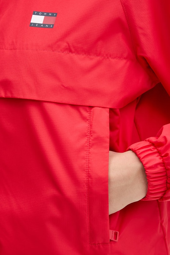 Tommy Jeans преходно яке дамско DW0DW20672 червен