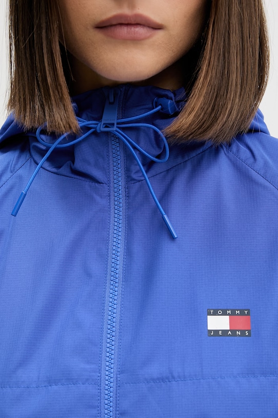 Tommy Jeans prehodna jakna ženska DW0DW20672 vijolična