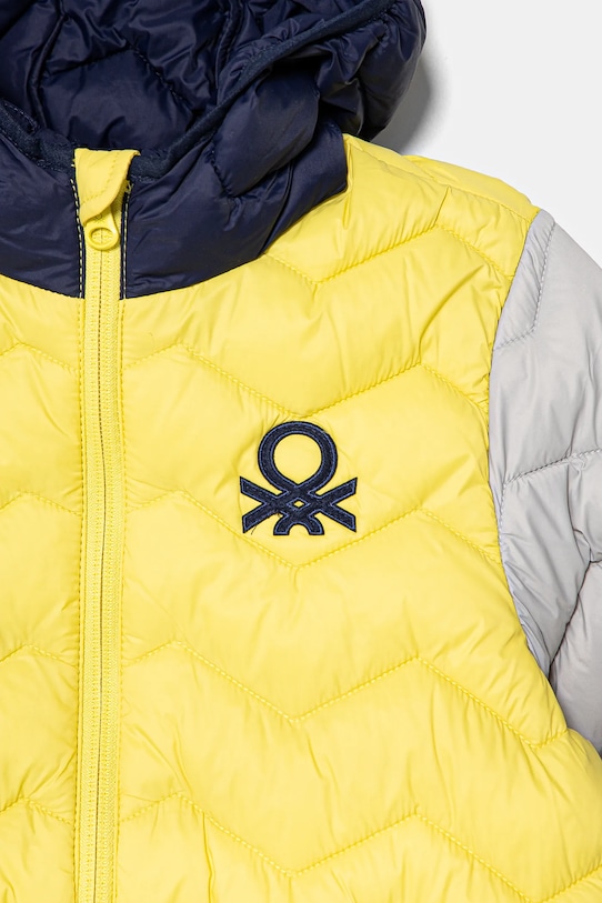 CHLAPEC Dětská bunda United Colors of Benetton 2TWDGN02V.P.Season.PPYA zelená