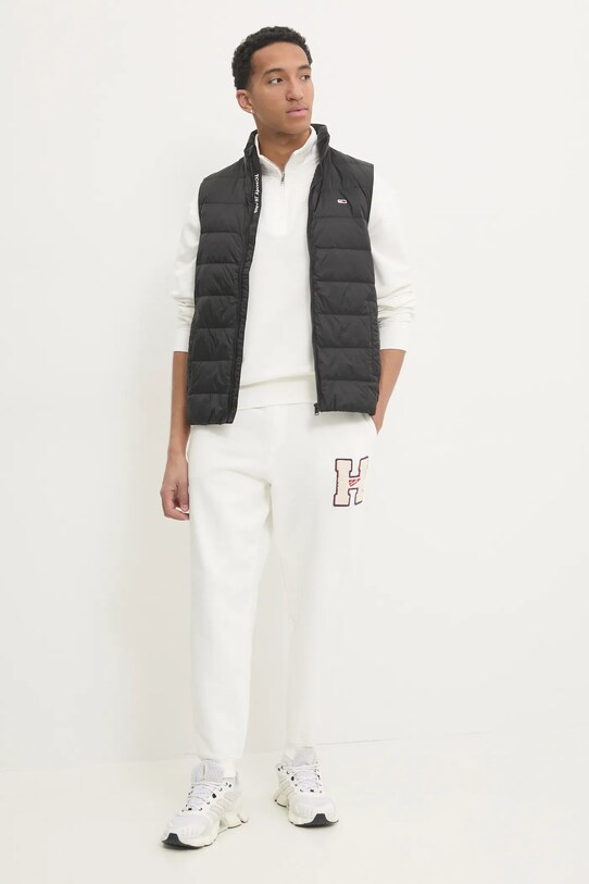 Пухен елек Tommy Jeans DM0DM20663 черен SS25