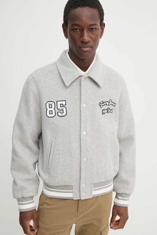 Tommy Jeans geaca gri DM0DM21119