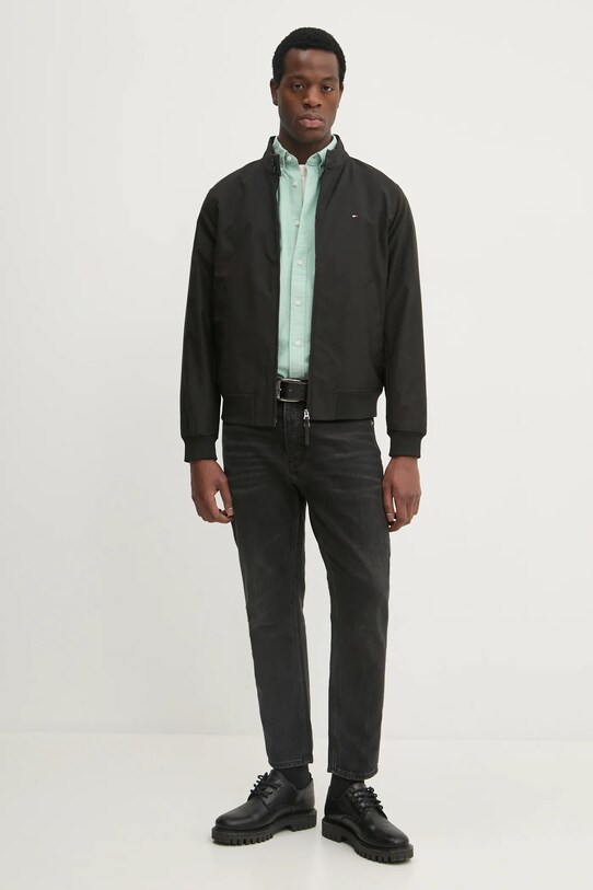 Куртка Tommy Hilfiger MW0MW37647 чорний SS25