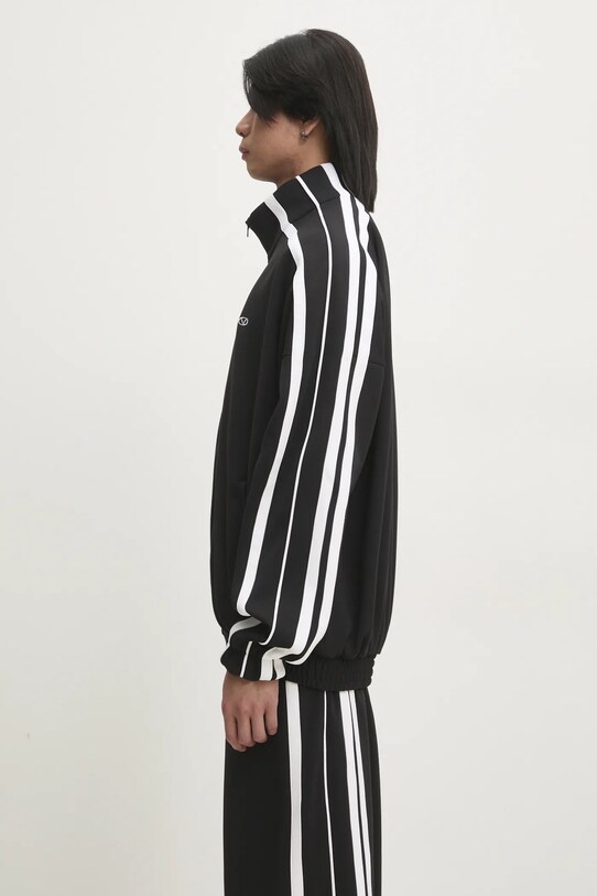 Куртка VETEMENTS Oval Logo Gym UA66JA360B чорний SS25