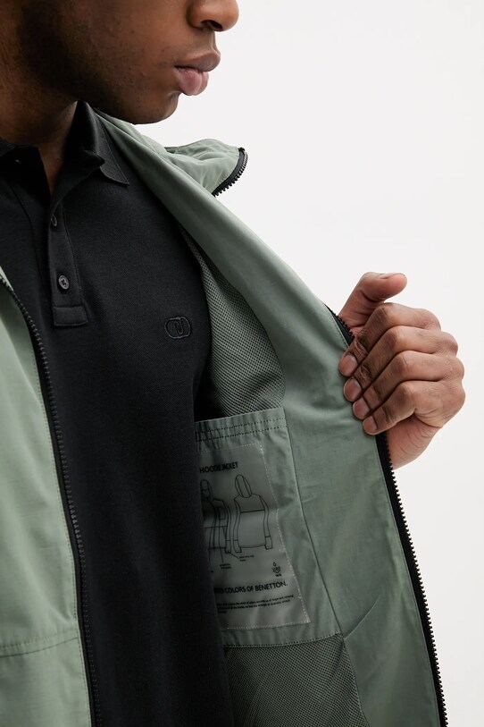 United Colors of Benetton geacă 25R1UN069 verde