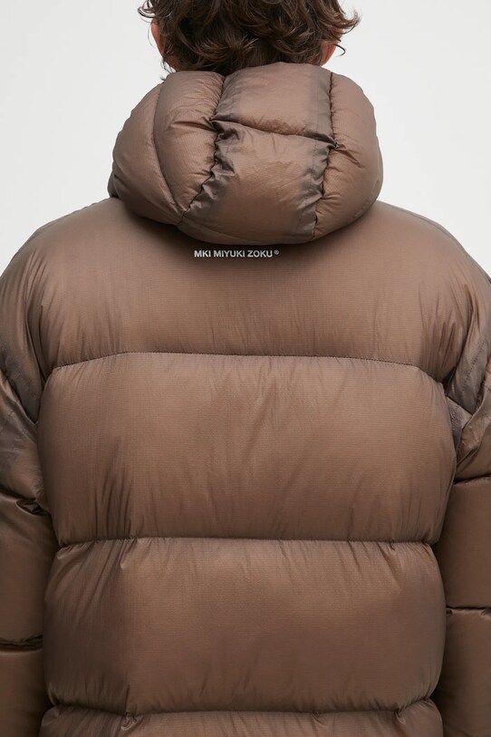Пухова куртка MKI MIYUKI ZOKU Translucent Bubble Jacket коричневий TRANSLUCENT.BUBBLE.BR
