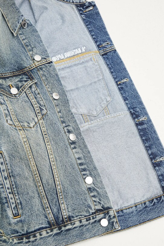 Bavlněná džínová bunda A Bathing Ape Distressed 13Oz Denim Trucker 1K80140308 modrá