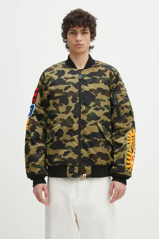 A Bathing Ape jacket 1St Camo Shark Ma-1 with lining green 1L30141003