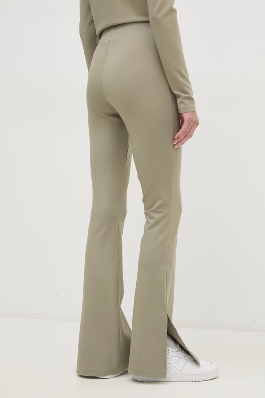 Îmbrăcăminte Calvin Klein Jeans pantaloni de trening J20J225089 verde
