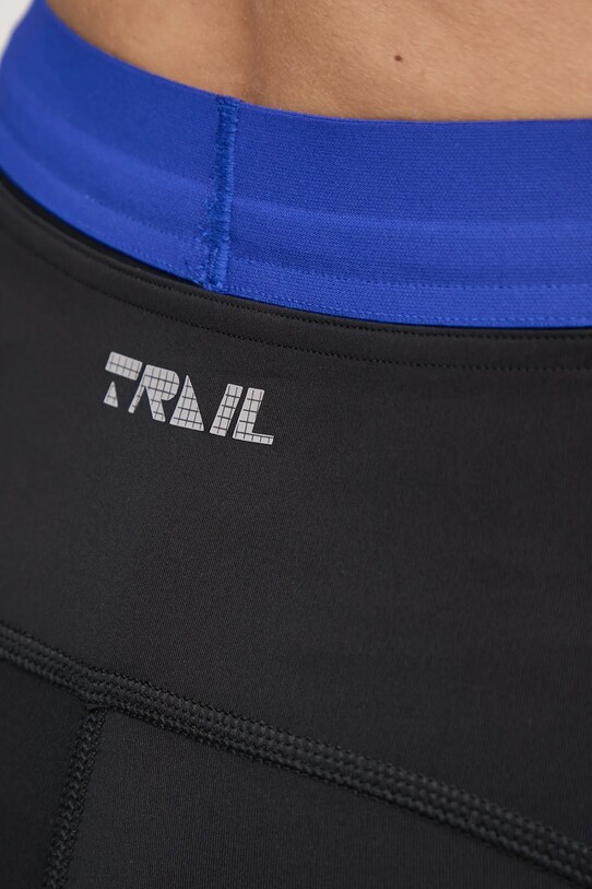 Under Armour leggins sportivi Trail Run 1386348 nero