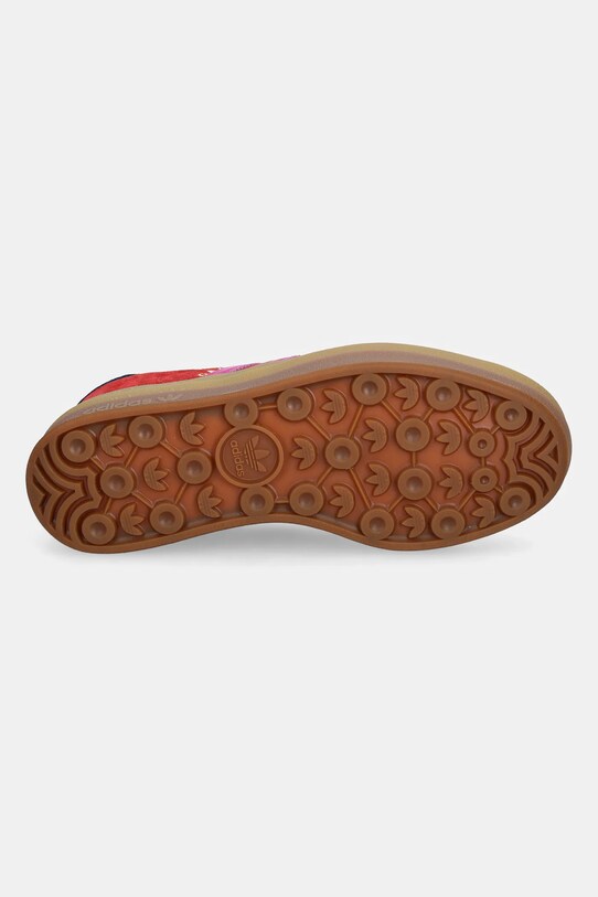 Semišové tenisky adidas Originals Gazelle Bold JH9665 červená