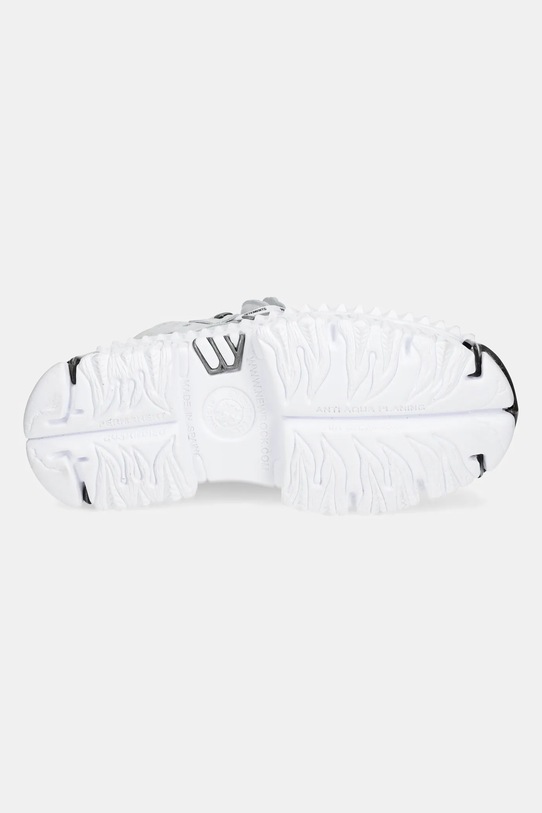 VETEMENTS sneakers in camoscio Fire Platform UA66SN100W bianco