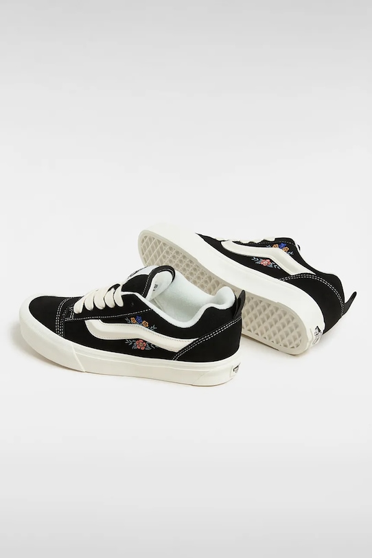 Vans tenisówki zamszowe Knu Skool czarny VN000D75F2B1