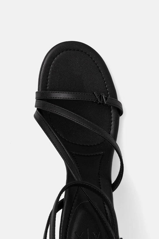 Sandály Armani Exchange černá XDP058.XV841.00002