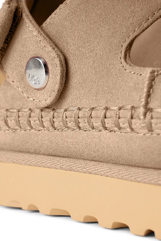 UGG klapki zamszowe Goldenstar Glide beżowy 1167399.SAN
