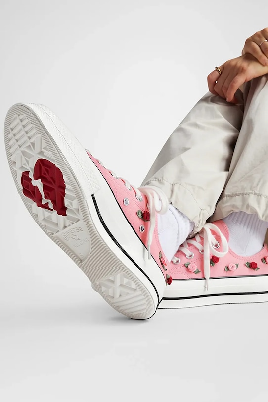 Кеди Converse Chuck 70 Valentine's Day A13649C