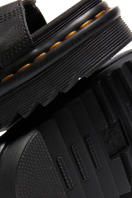 Шкіряні сандалі Dr. Martens Nartilla чорний DM31617001