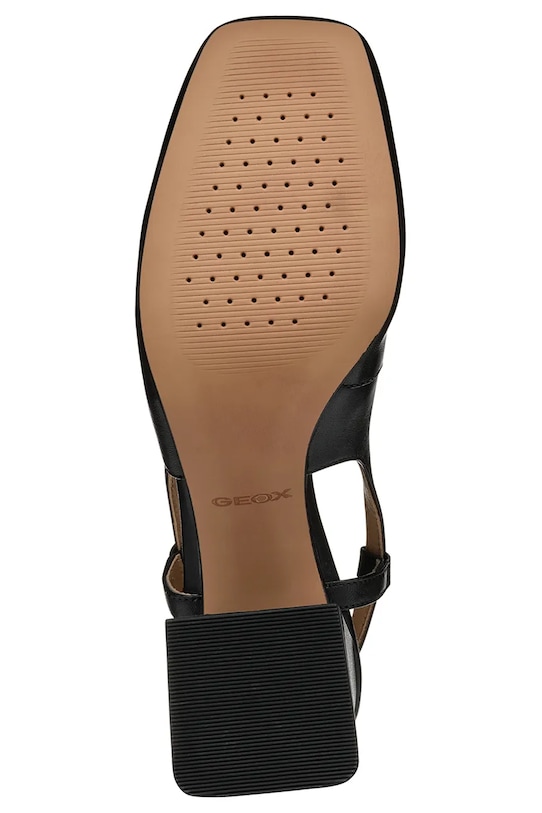 Geox czółenka skórzane D CORONILLA D55D1A.000TU.C9999