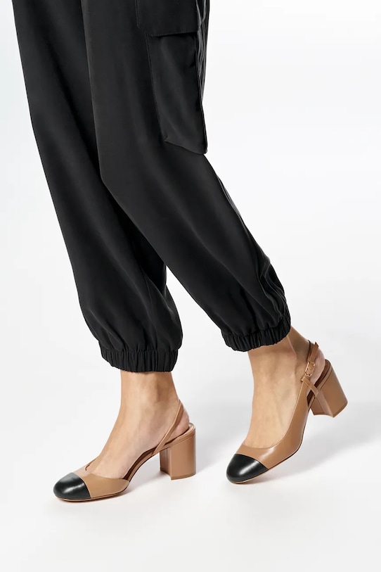 Δερμάτινες γόβες Geox D VIRNILISA 65 D55YYA.000TU.C0015