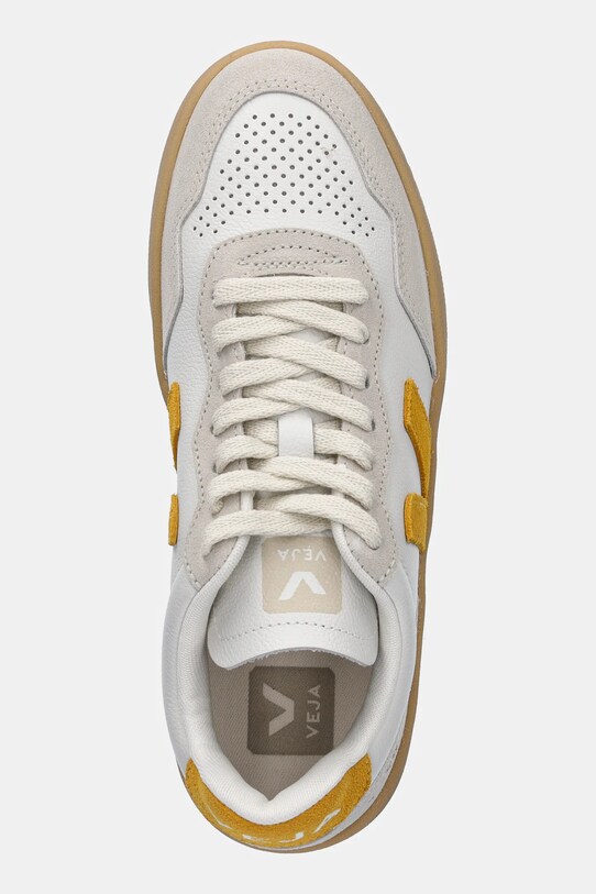 Veja sneakersy skórzane V-90 beżowy VD2003894A