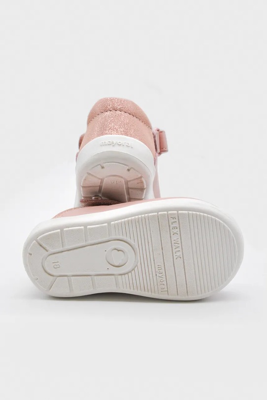 Deklice Otroške usnjene balerinke Mayoral 41612.23A.Baby.PPYA roza