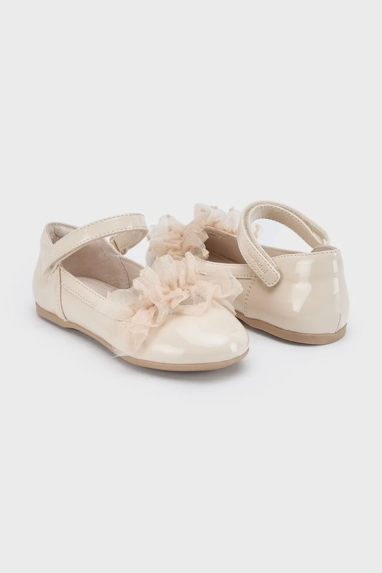 Mayoral baleriny dziecięce imitacja skóry licowej beżowy 43617.53A.Kids.PPYA