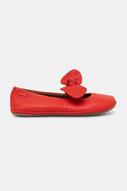 Детские кожаные балетки Camper Right Kids K800434.35.38 красный SS25