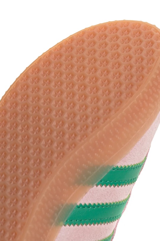Detské semišové tenisky adidas Originals GAZELLE JQ7837