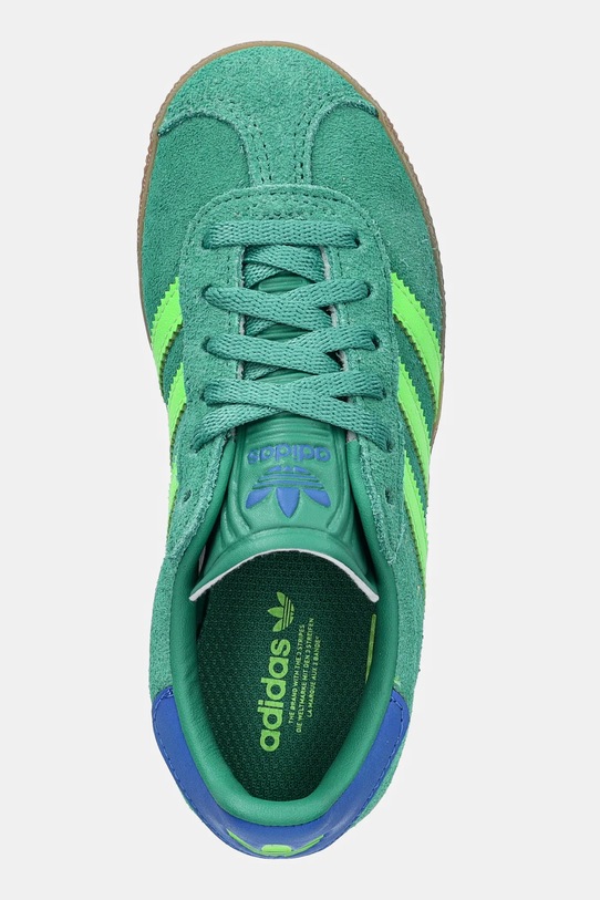 Detské semišové tenisky adidas Originals GAZELLE zelená JP7132