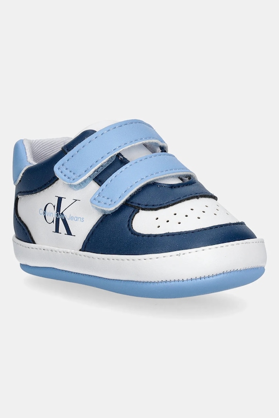 Topánky pre bábätká Calvin Klein Jeans imitácia kože modrá V0B9.82071