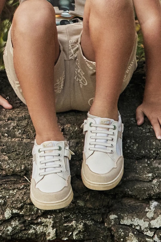 Детски маратонки Mayoral велур бял 45664.74B.Kids.PPYA