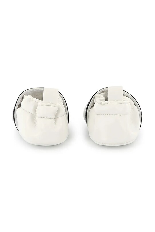 Băieți Karl Lagerfeld pantofi pentru bebeluși Z30385. alb