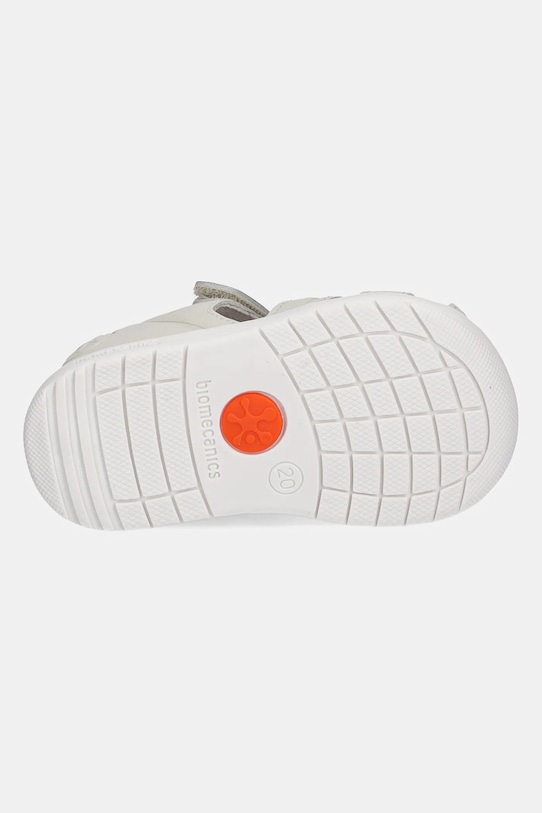 Дитячі шкіряні сандалі Biomecanics 252165.19.23 бежевий