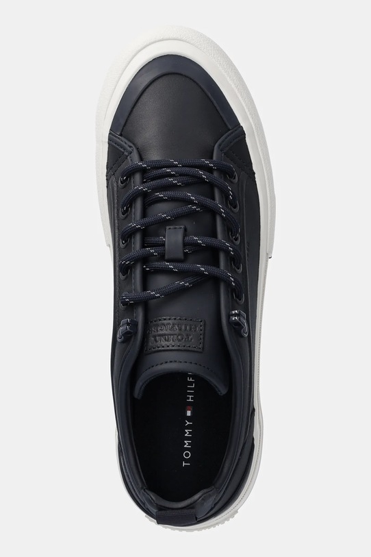 Шкіряні кросівки Tommy Hilfiger TH HI VULC CLEAT LOW LTH темно-синій FM0FM05452