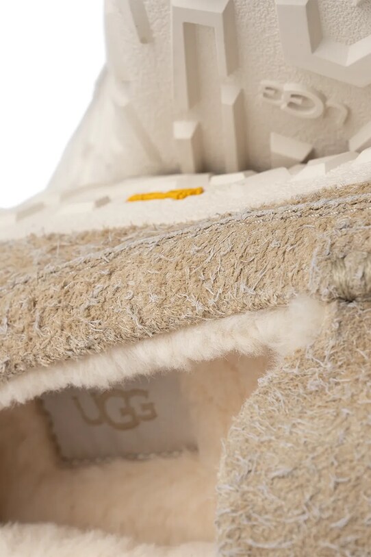 UGG mocasini din piele intoarsa Ascot Wrap Tech bej 1167670.MDSD