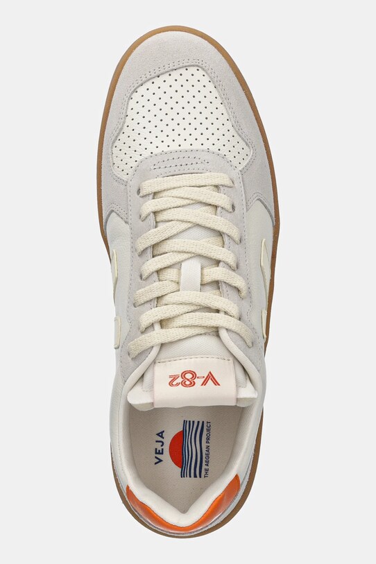 Veja leather sneakers V-82 beige VE3320758B