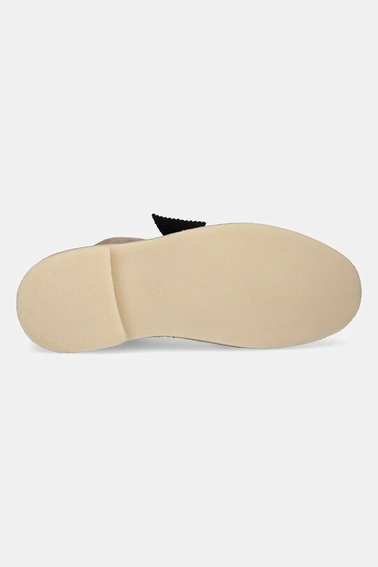 Σουέτ κλειστά παπούτσια Clarks Originals Desert Boot 26180643 καφέ