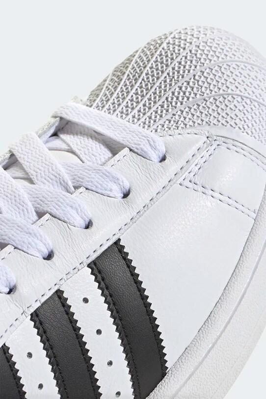 Шкіряні кросівки adidas Originals Superstar II IH8659 білий