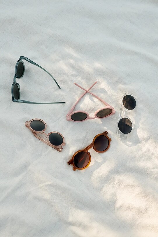 Dětské sluneční brýle Liewood Darla Sunglasses 1-3 Y bílá LW20088