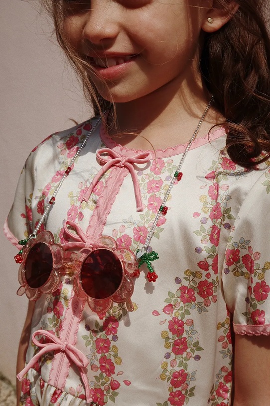 Konges Sløjd lanț de ochelari pentru copii SUNGLASSES BEAD CHAIN CHERRY KS102829