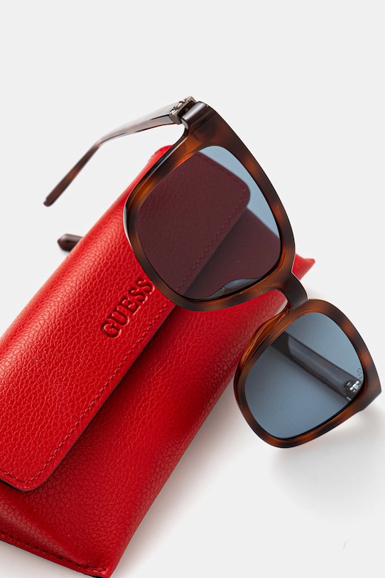 Αξεσουάρ Γυαλιά ηλίου Guess GU00065.53V καφέ