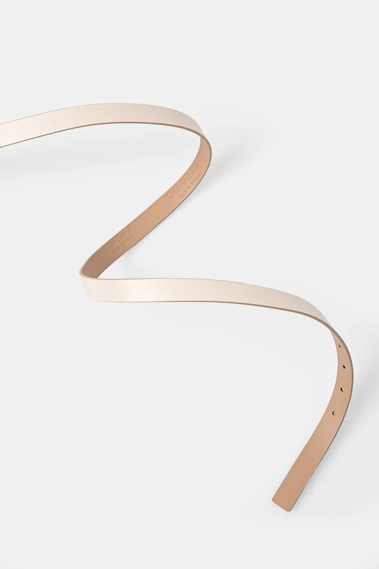 Δερμάτινη ζώνη Calvin Klein K60K613155 μπεζ SS25