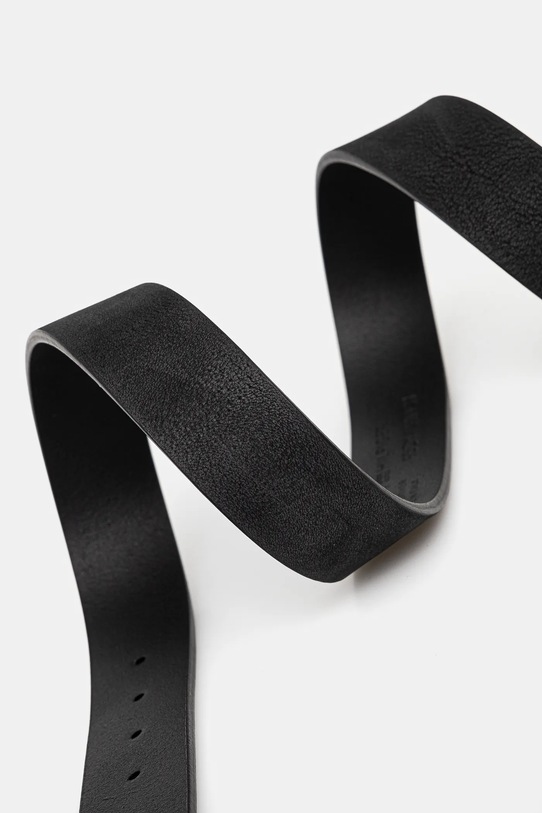 Kožený pásek Tommy Hilfiger AM0AM13019 černá SS25