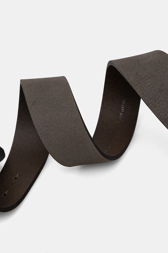 Remen od nubuka Marc O'Polo 41027749506201 siva SS25