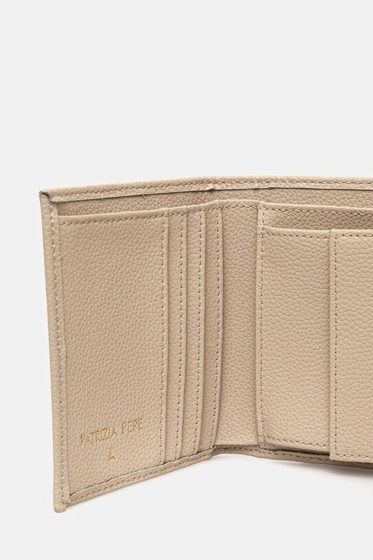 Patrizia Pepe portfel skórzany 8Q0024.L001 beżowy SS25