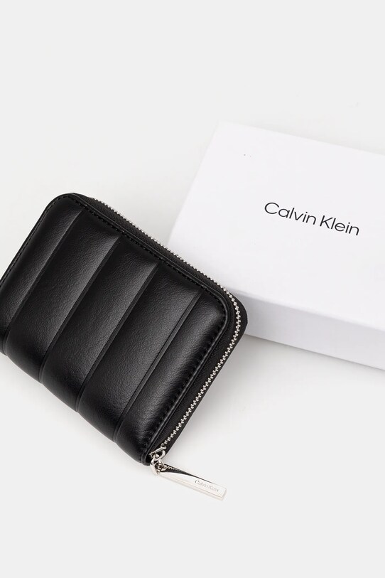 Аксессуары Кошелек Calvin Klein K60K613066 чёрный