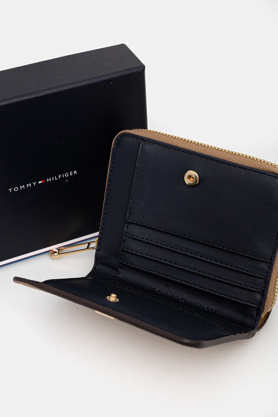 Аксессуары Кошелек Tommy Hilfiger AW0AW16917 бежевый