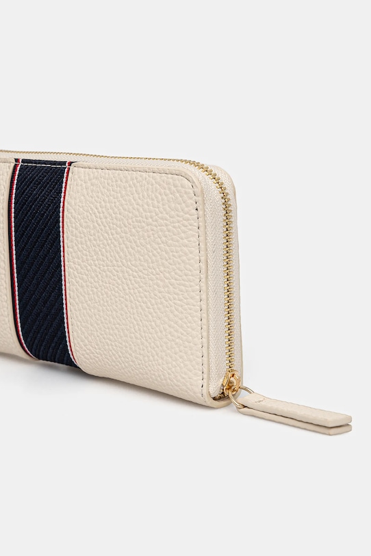 Портмоне Tommy Hilfiger AW0AW16921 бежов SS25
