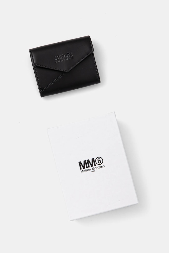 Kožená peněženka MM6 Maison Margiela černá SA5UI0010.P7183