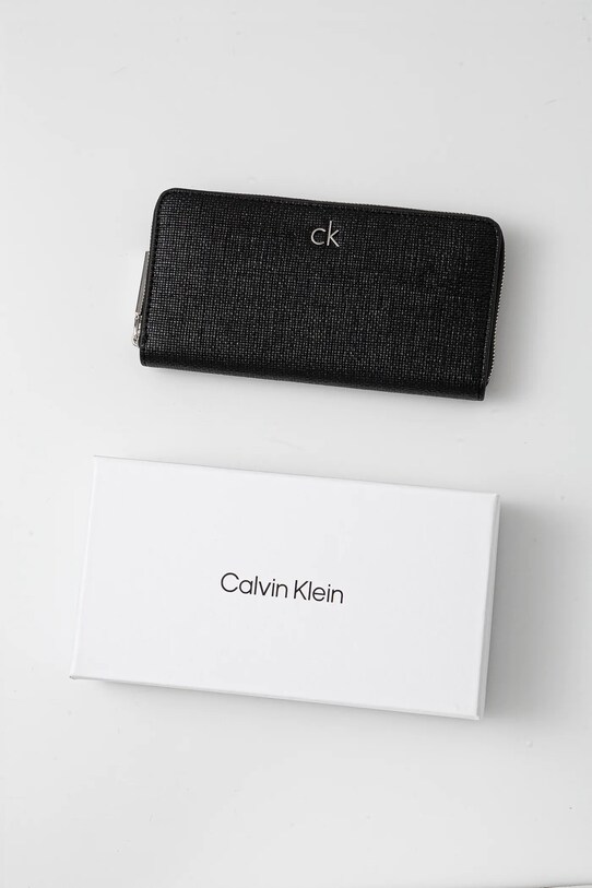 Calvin Klein portofel negru K60K612960