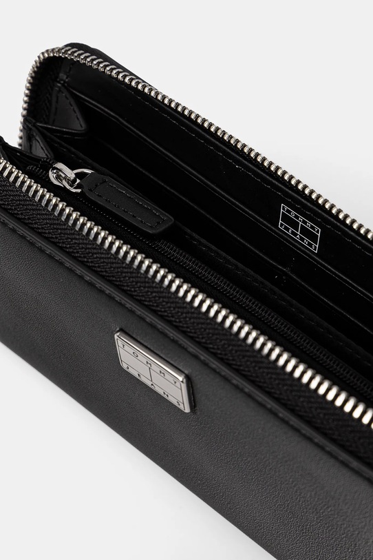 Tommy Jeans portafoglio AW0AW17299 nero SS25
